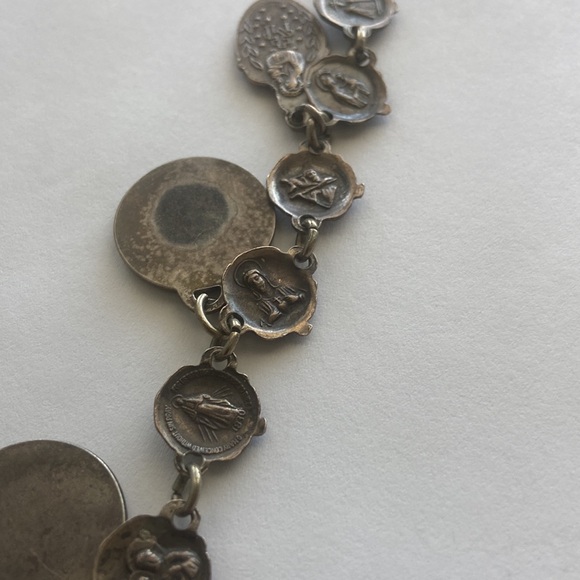 Vintage/Antique Silver Roses and Saints 7” Catholic Medal Prayer Bracelet - Picture 8 of 8